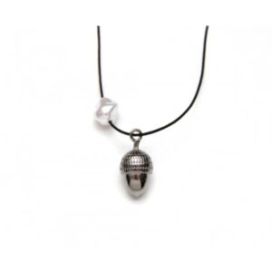 Acorn necklace 1